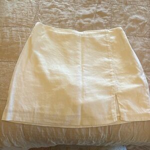 White Abercrombie linen skort